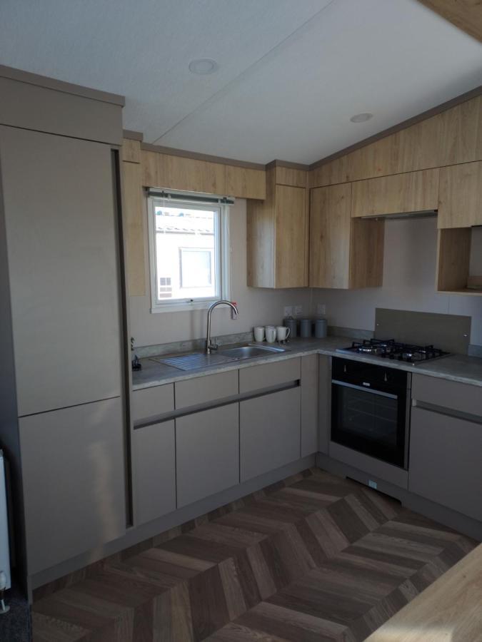 Hoburne Bashley Self-Catering Holiday Home New Milton Exterior foto